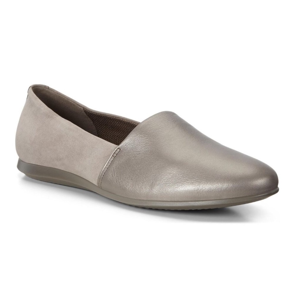 ECCO Touch 15 Ballerina 2.0 Ballet Flats in Metallic Pewter Gray